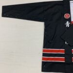 image:だんじり祭用の黒地に赤ラインの法被